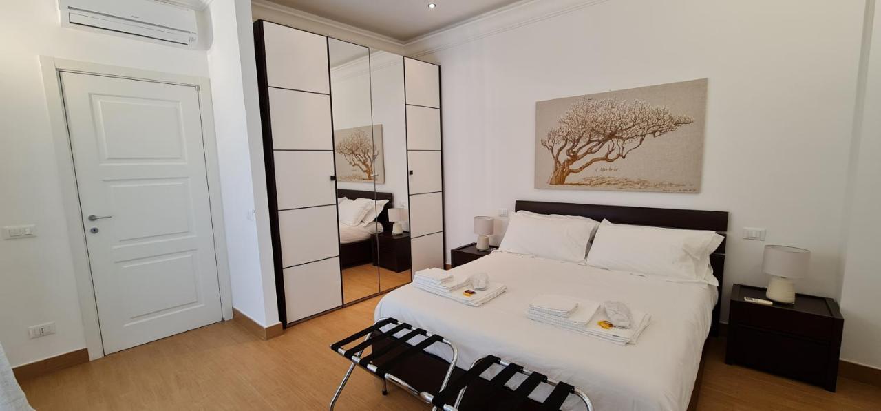 Di Fresco Apartments Luxury Suites Palermo Esterno foto