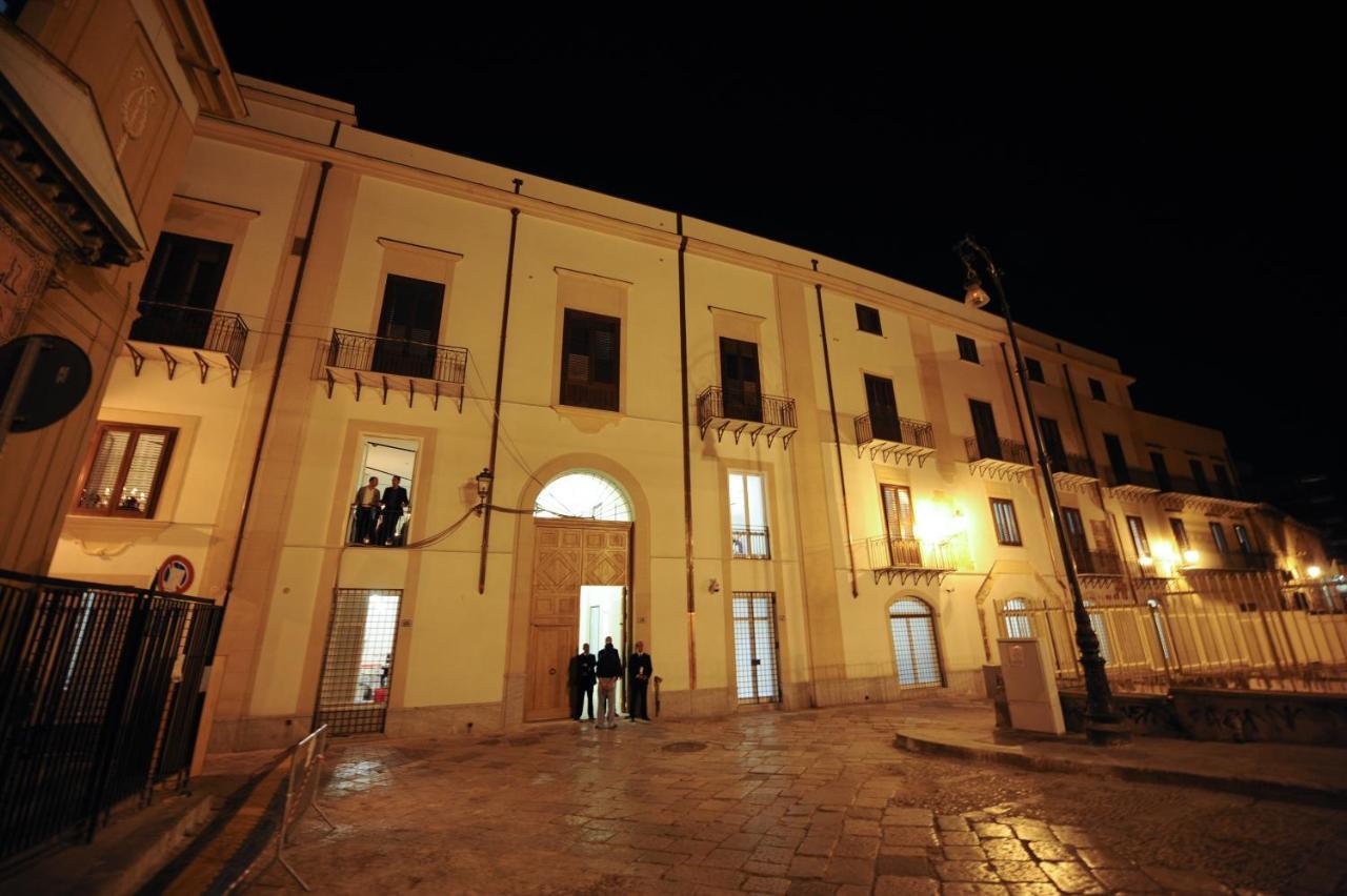 Di Fresco Apartments Luxury Suites Palermo Esterno foto